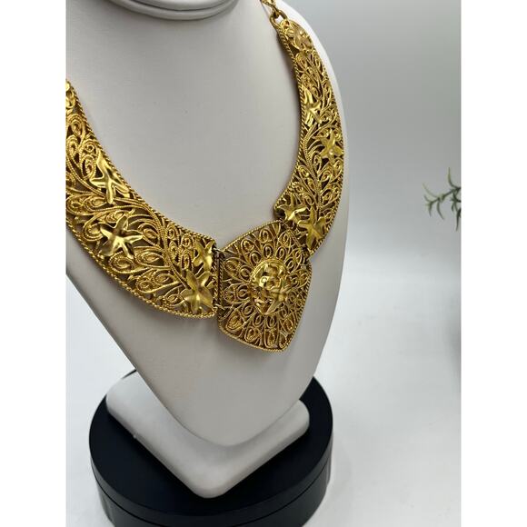 JOSE MARIA BARRERA Avon Spanish Falling Leaves Statement Filigree Bib Necklace - Picture 10 of 10